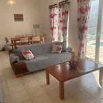 Eros Villa *