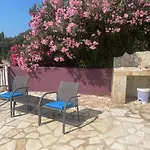 Eros Villa Zóla