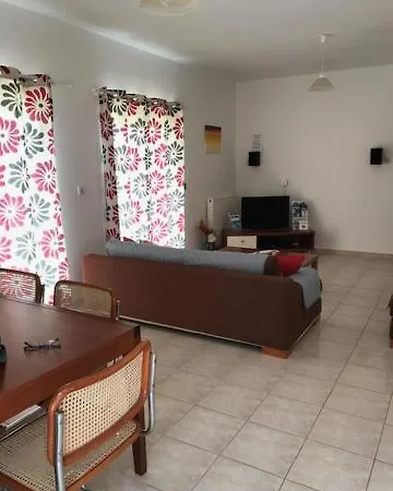 Eros Villa Zola